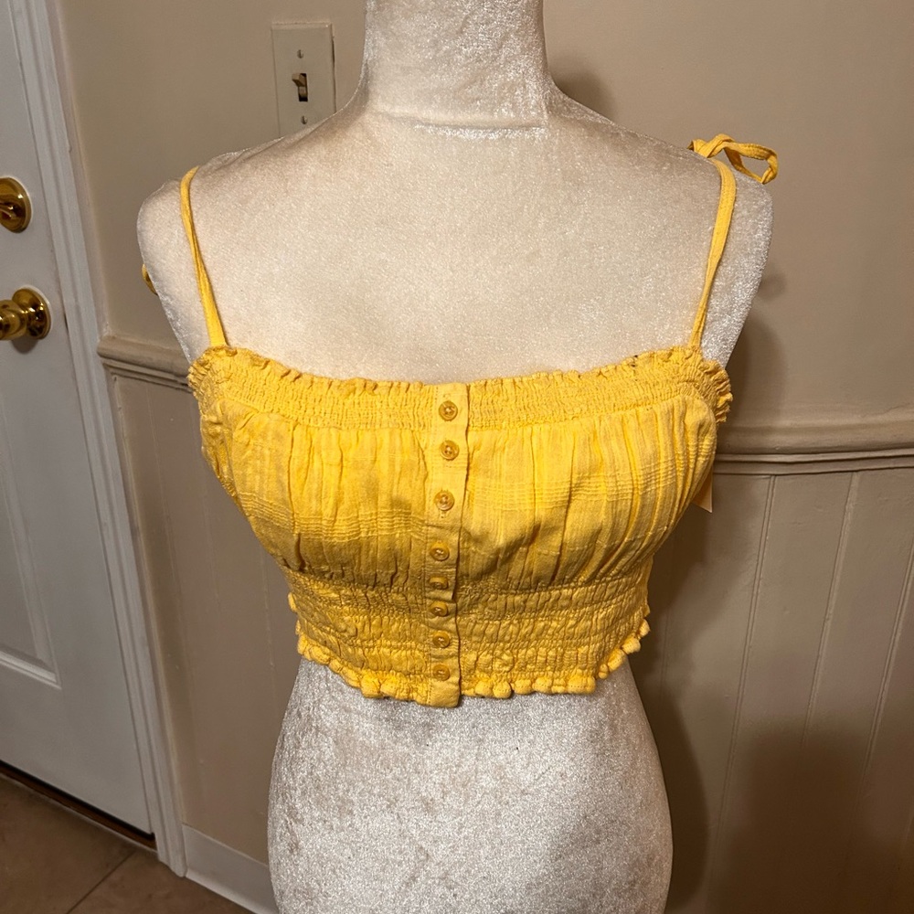 NWT Aeropostale Smocked Button-Front Cropped Tie Tank-Junior’s Large